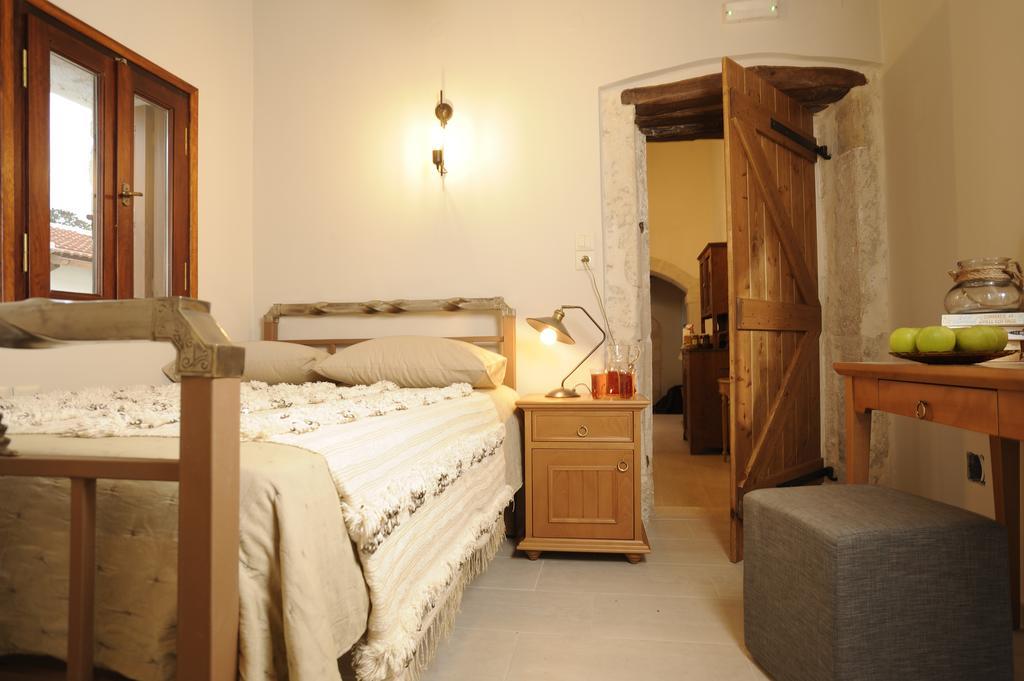 Eco Cottage Vedere With Pool Vederoi Eksteriør bilde